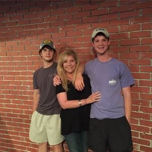 Meet your Posher, Paula